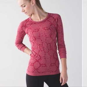 Lululemon swiftly tech long sleeve